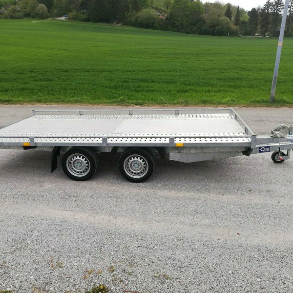 Autotrailer Fahrzeugtransporter